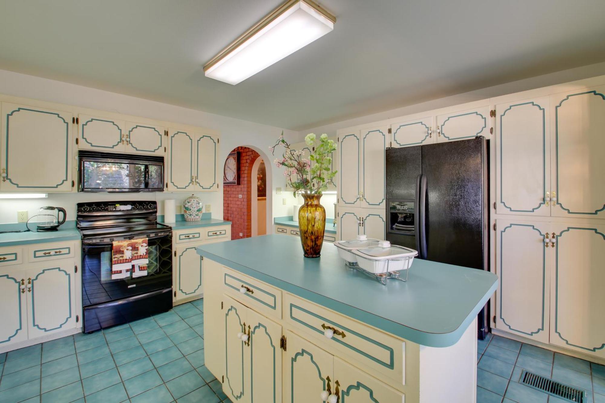 Hot Springs Home With Pool - Half Mile To Oaklawn! Exterior photo